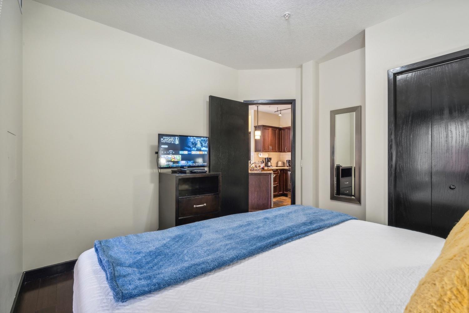 Cozy One Bedroom Condo With Indoor Pool And Hottub Canmore Eksteriør bilde
