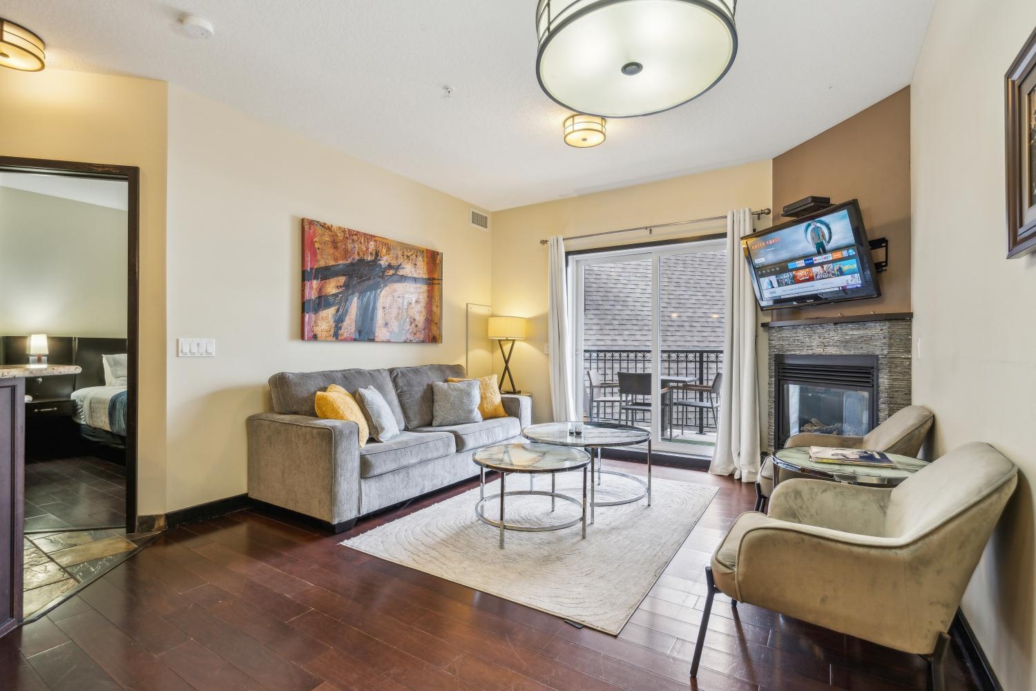 Cozy One Bedroom Condo With Indoor Pool And Hottub Canmore Eksteriør bilde